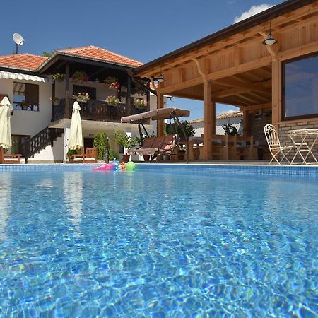 Guest House Zlateya Madara Exterior photo