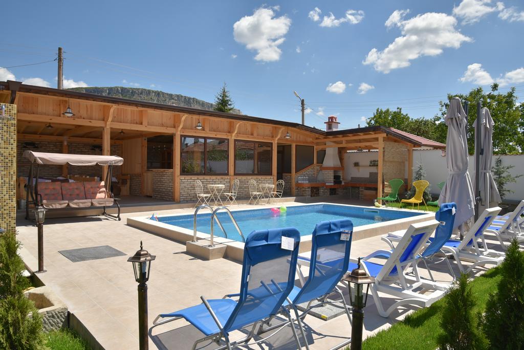 Guest House Zlateya Madara Exterior photo